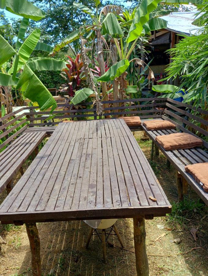 Banana Grove El Nido Hotel Buitenkant foto